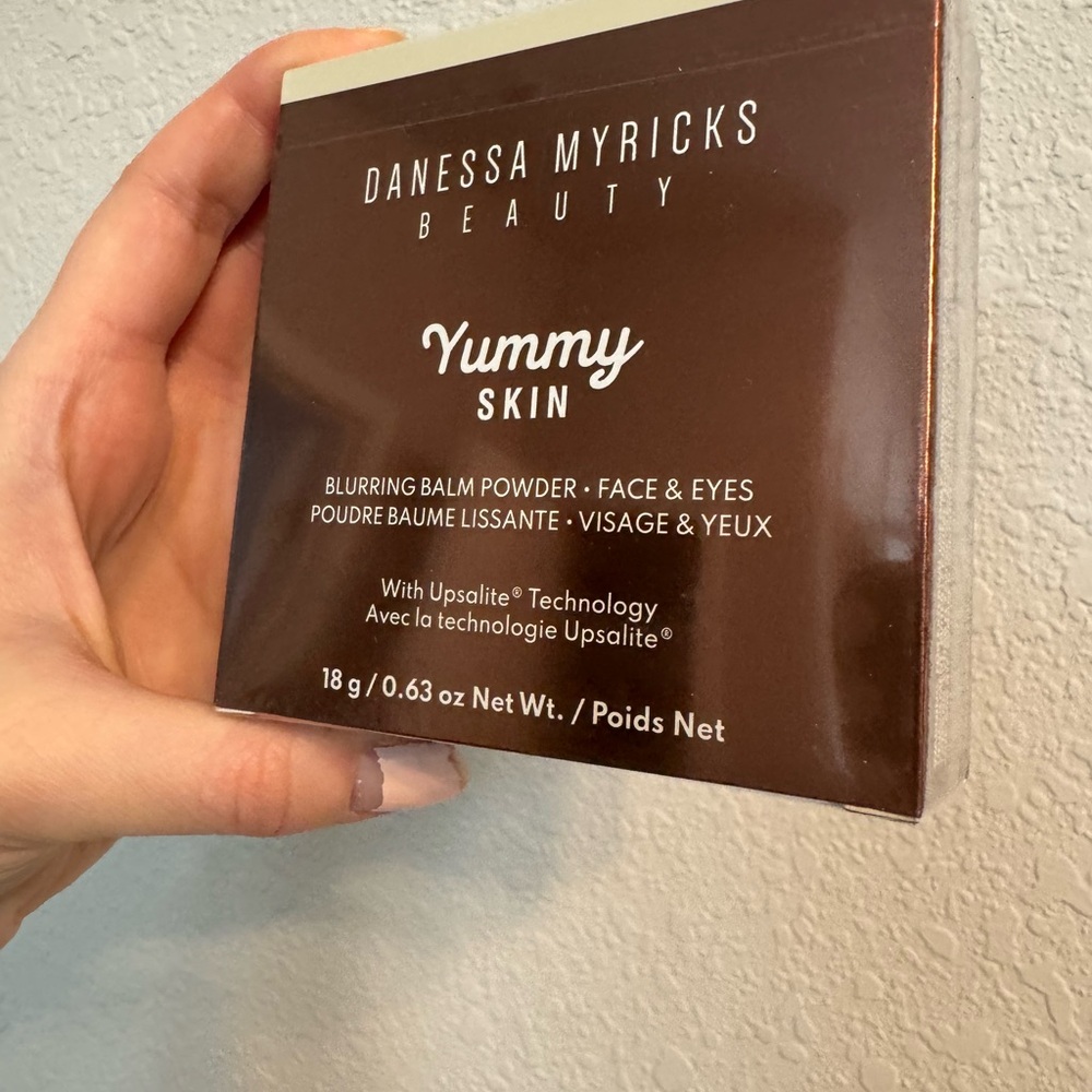 Danessa Myricks Beauty Yummy Skin Foundation - Brown